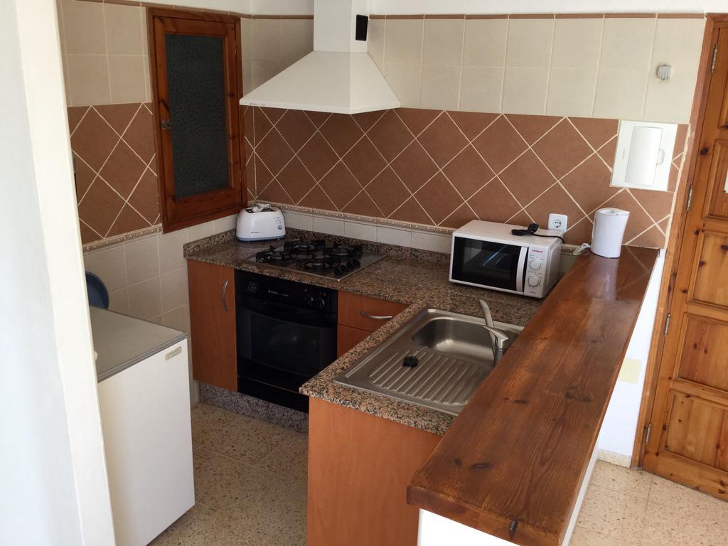 Apartamentos Alba San Antonio  Exteriör bild